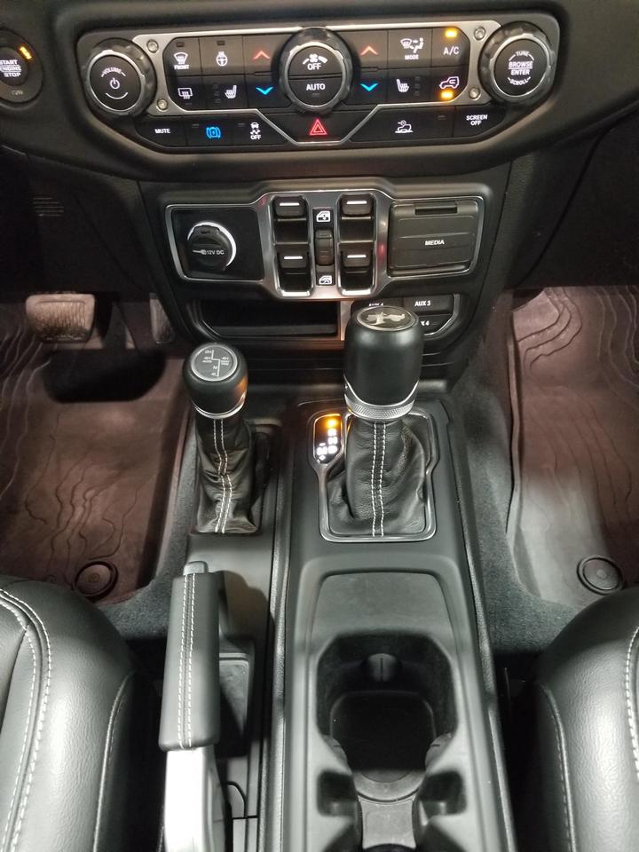 2022 Jeep Wrangler Unlimited 4xe Sahara 4dr 4x4 Photo