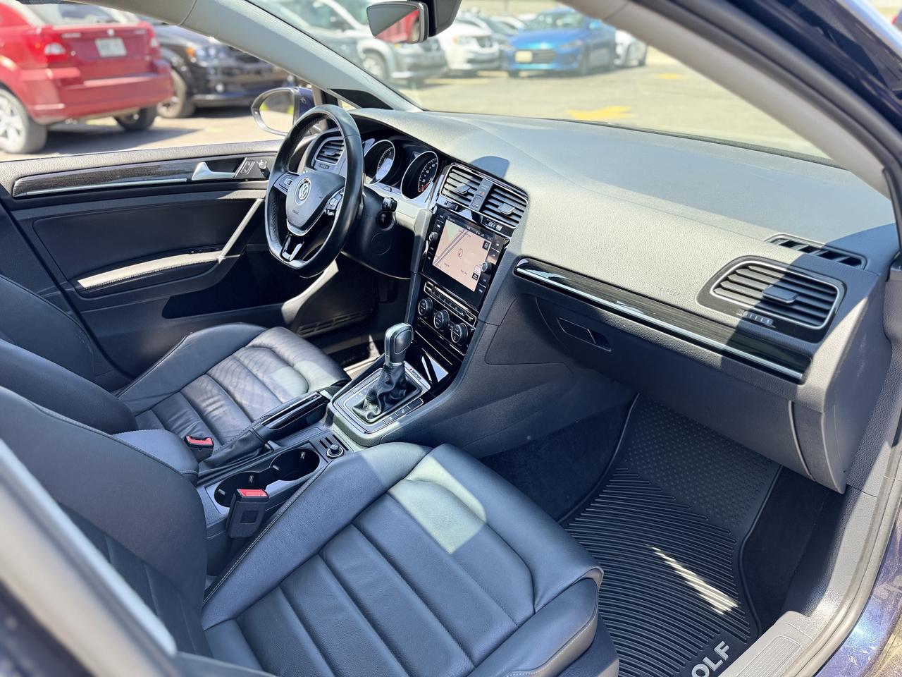 2018 Volkswagen Golf SportWagen Highline DSG 4MOTION Photo