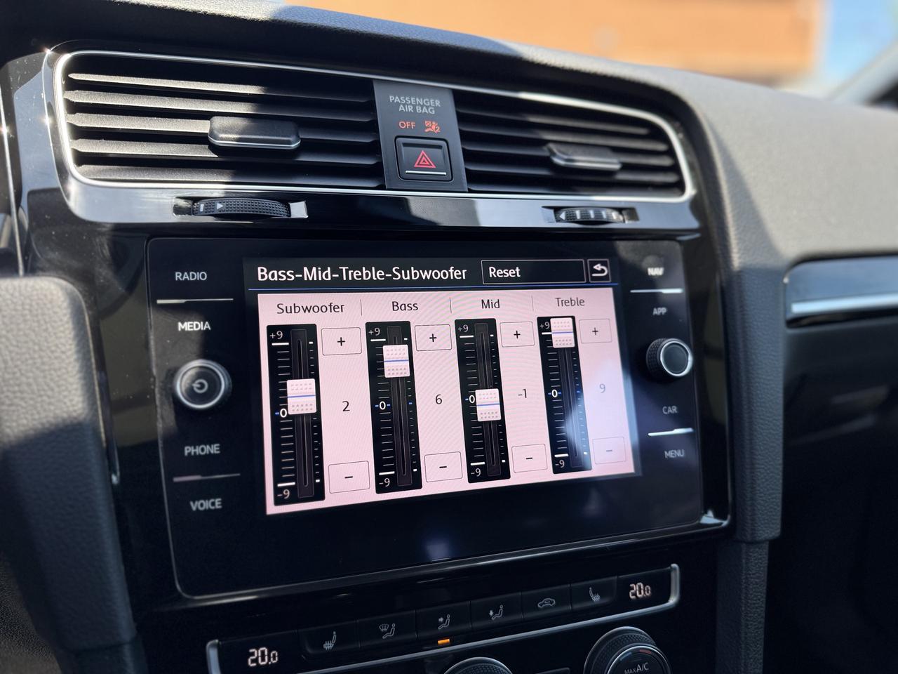 2018 Volkswagen Golf SportWagen Highline DSG 4MOTION Photo