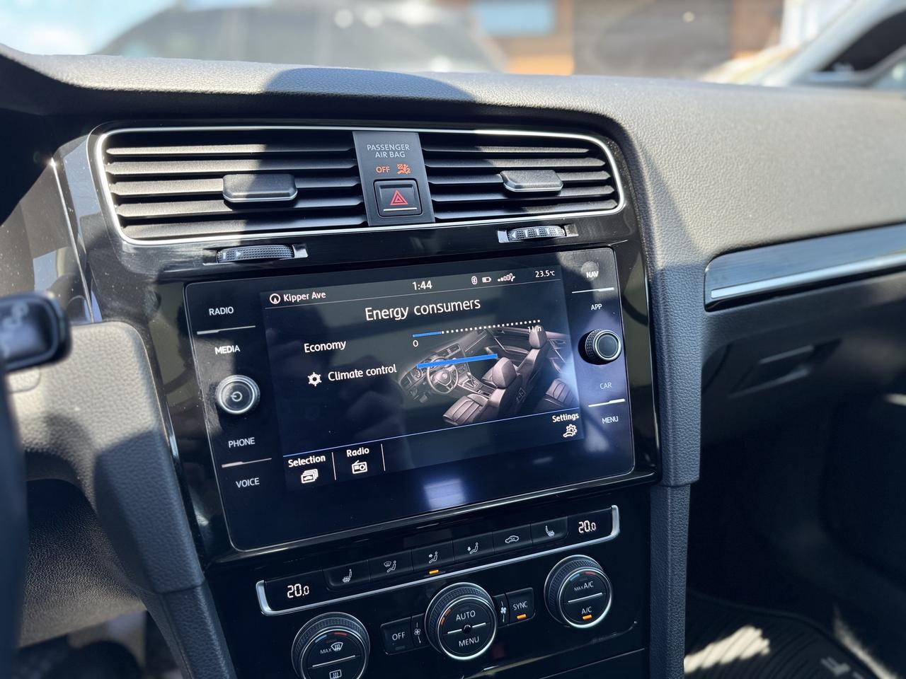 2018 Volkswagen Golf SportWagen Highline DSG 4MOTION Photo