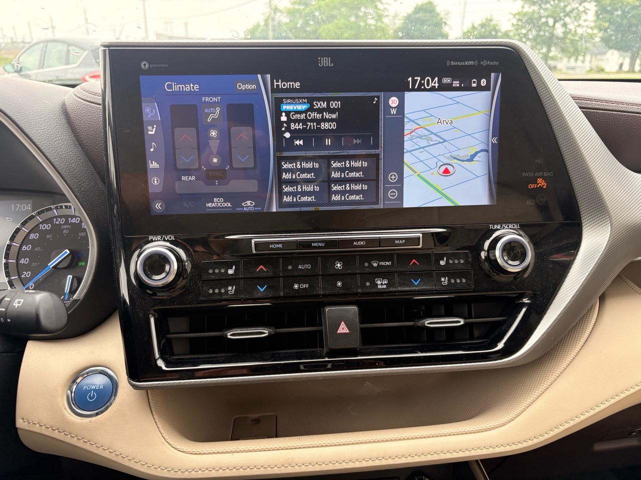 2022 Toyota Highlander Hybrid Limited Photo