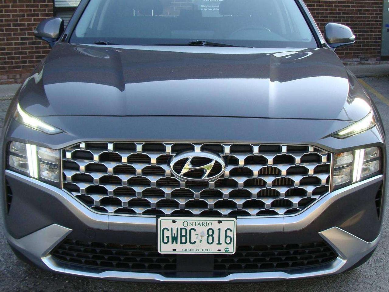 2022 Hyundai Santa Fe Luxury Limited Plug-In Hybrid Photo
