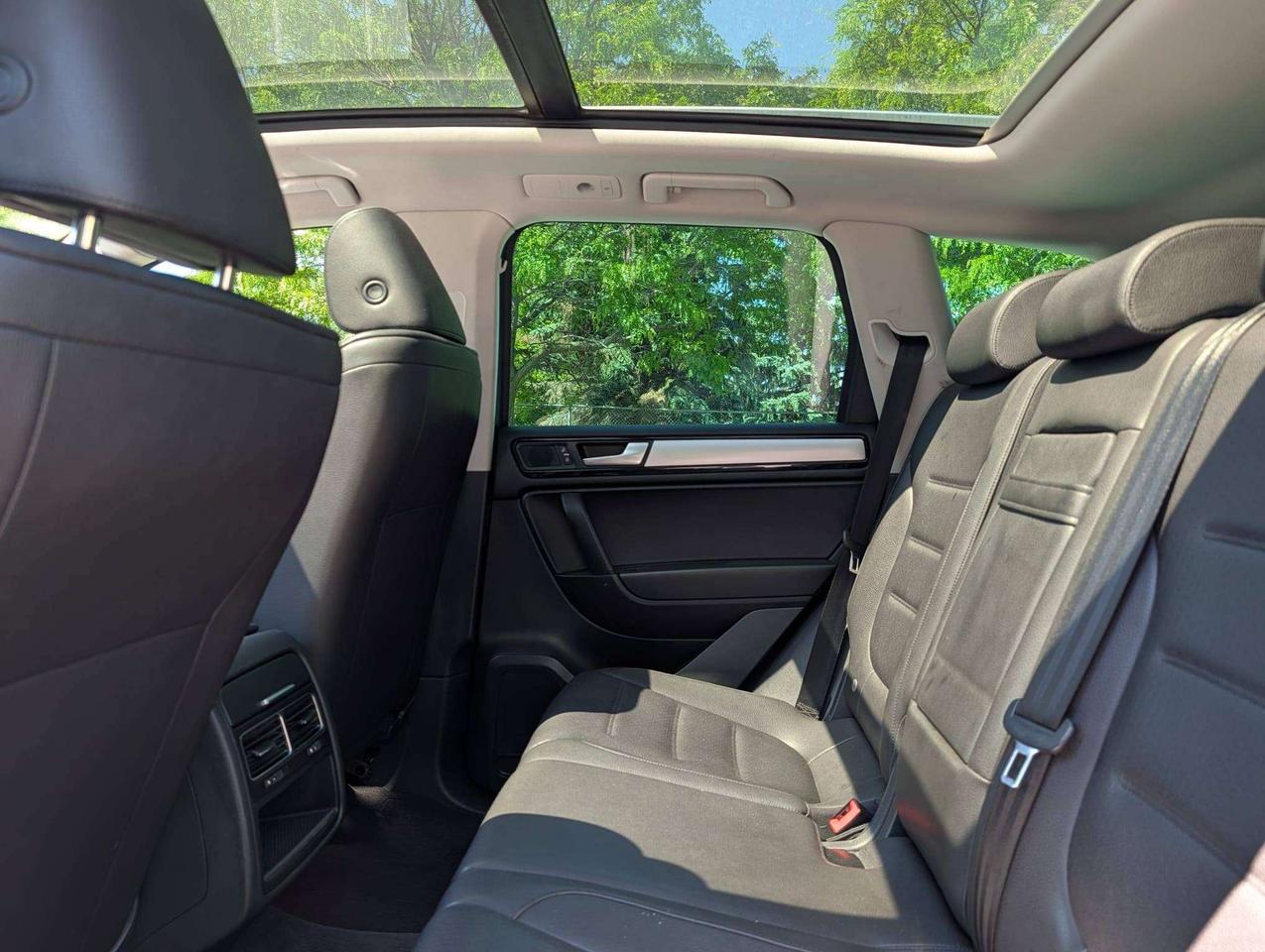 2014 Volkswagen Touareg Comfortline Photo
