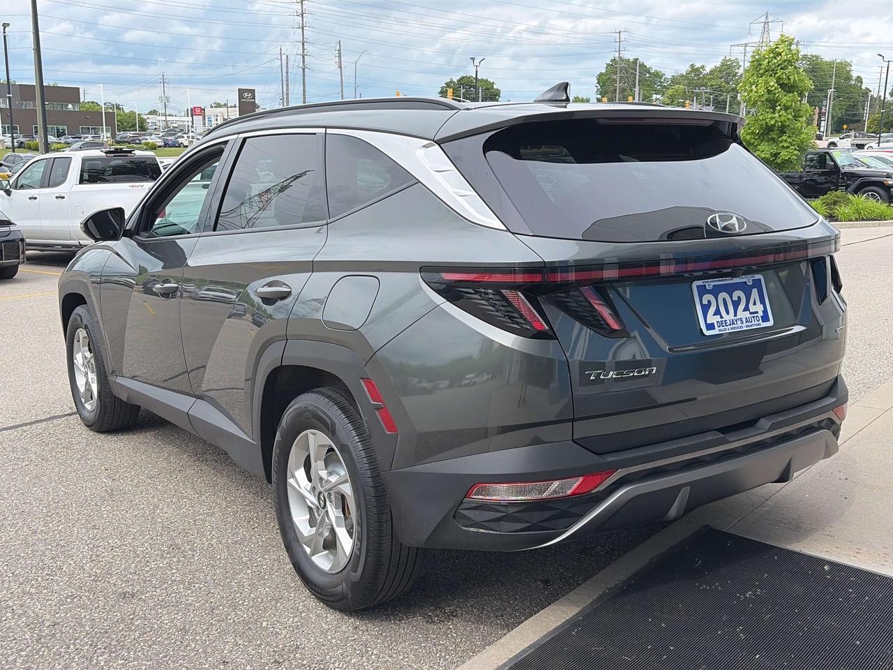 2024 Hyundai Tucson Trend AWD   Factory Warranty   Loaded   Clean Fax Photo