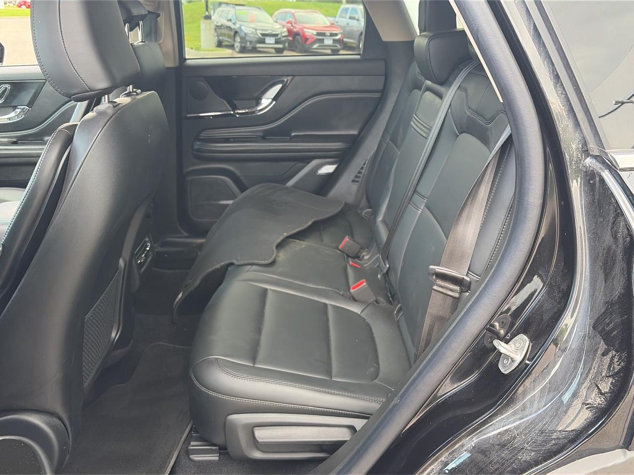 2025 Lincoln Corsair Premiere AWD   Leather   NAV Photo