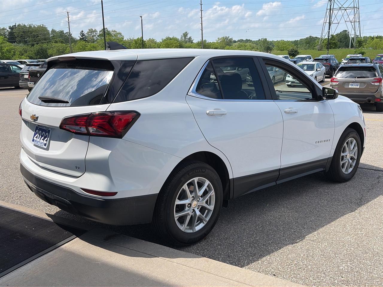 2022 Chevrolet Equinox LT FWD Photo