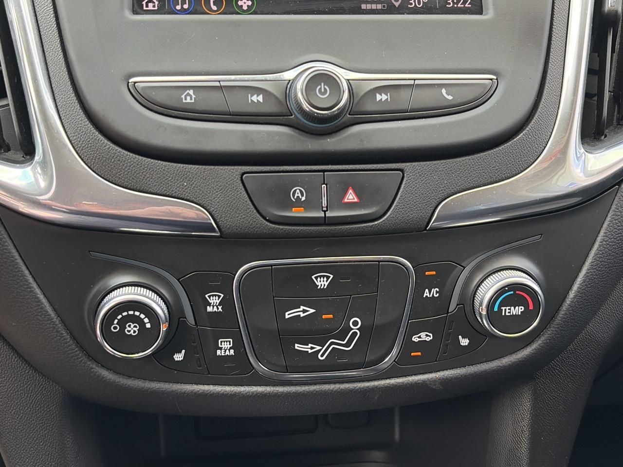 2022 Chevrolet Equinox LT FWD Photo