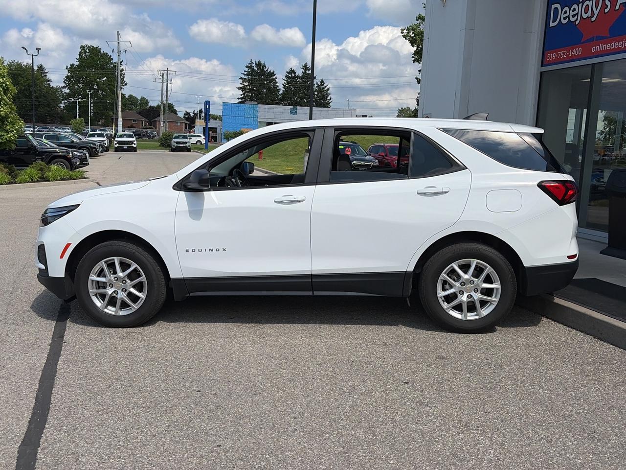2024 Chevrolet Equinox LS AWD Photo