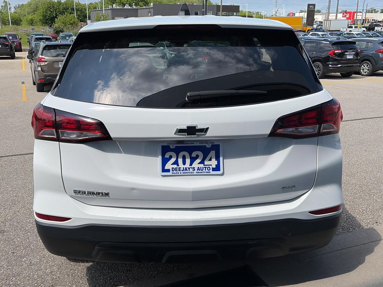 2024 Chevrolet Equinox LS AWD Photo