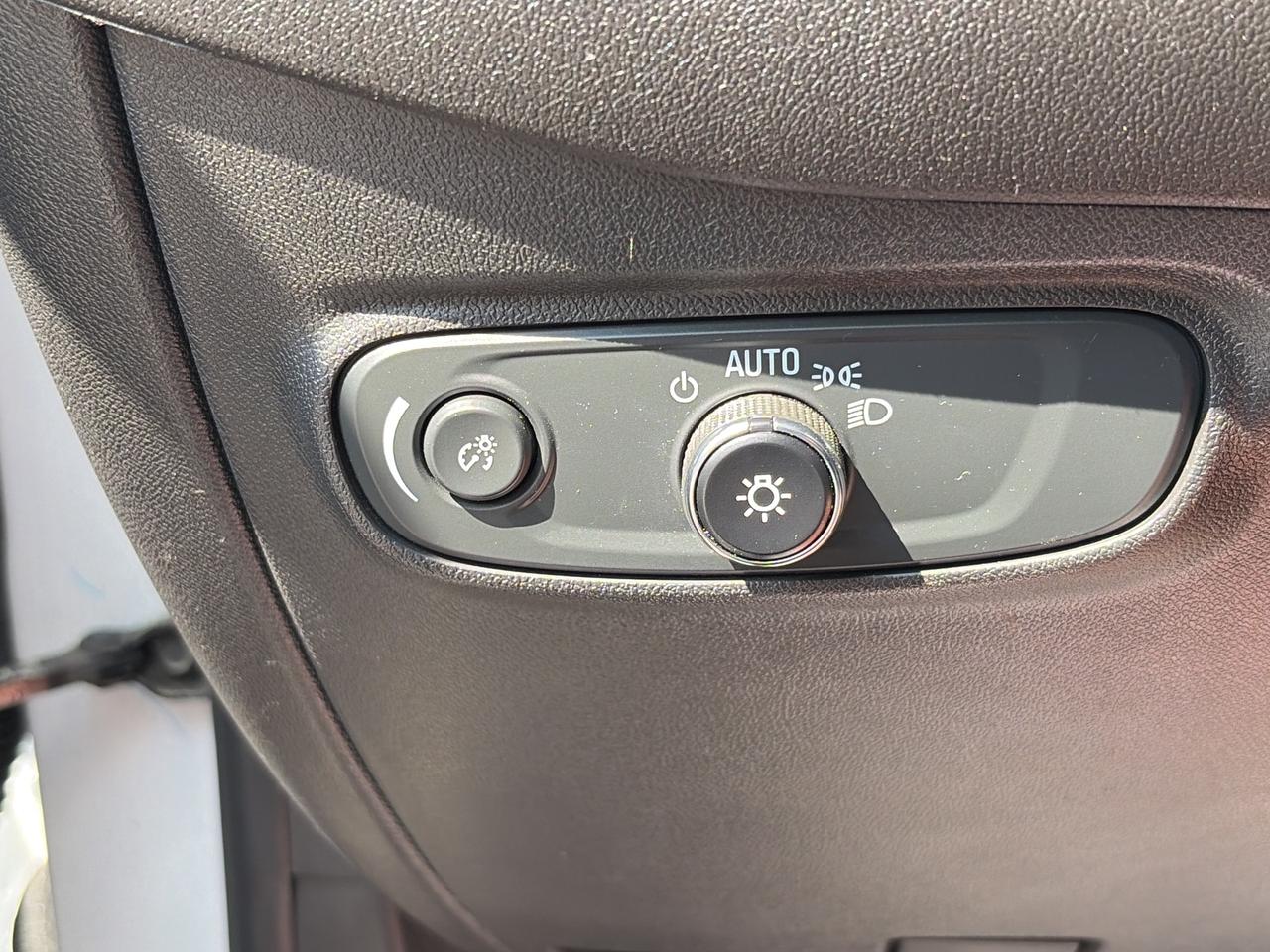 2024 Chevrolet Equinox LS AWD Photo