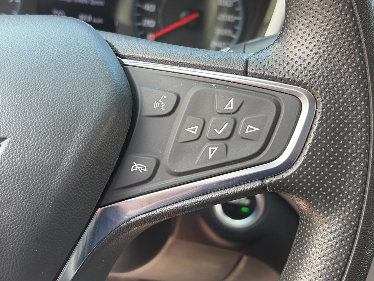2024 Chevrolet Equinox LS AWD Photo