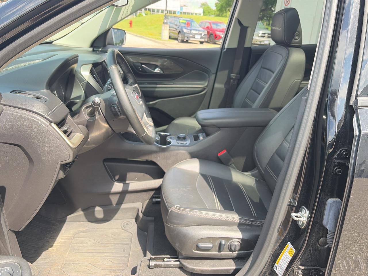 2024 GMC Terrain DENALI AWD Photo