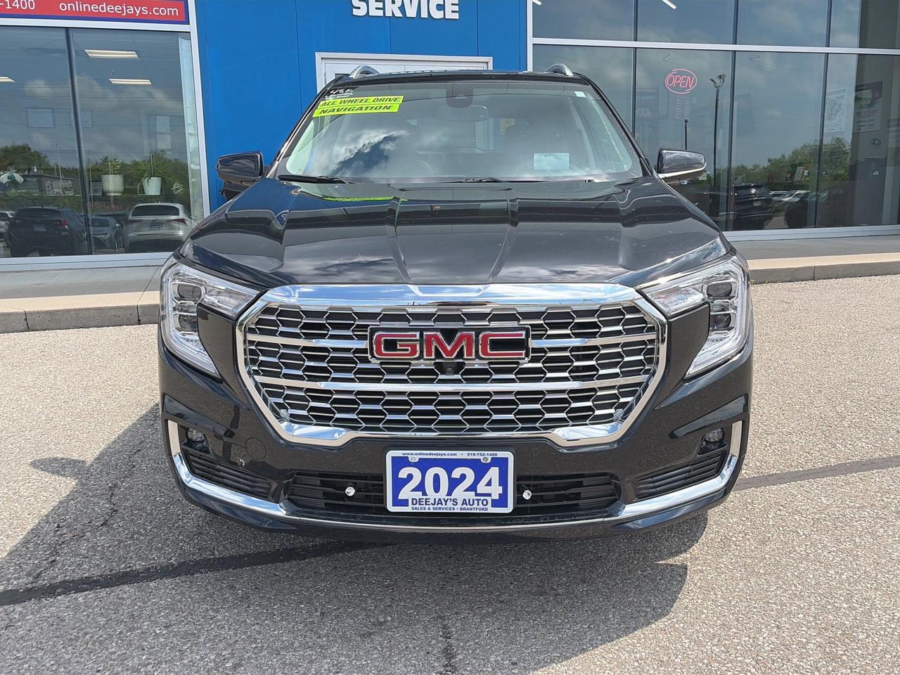 2024 GMC Terrain DENALI AWD Photo