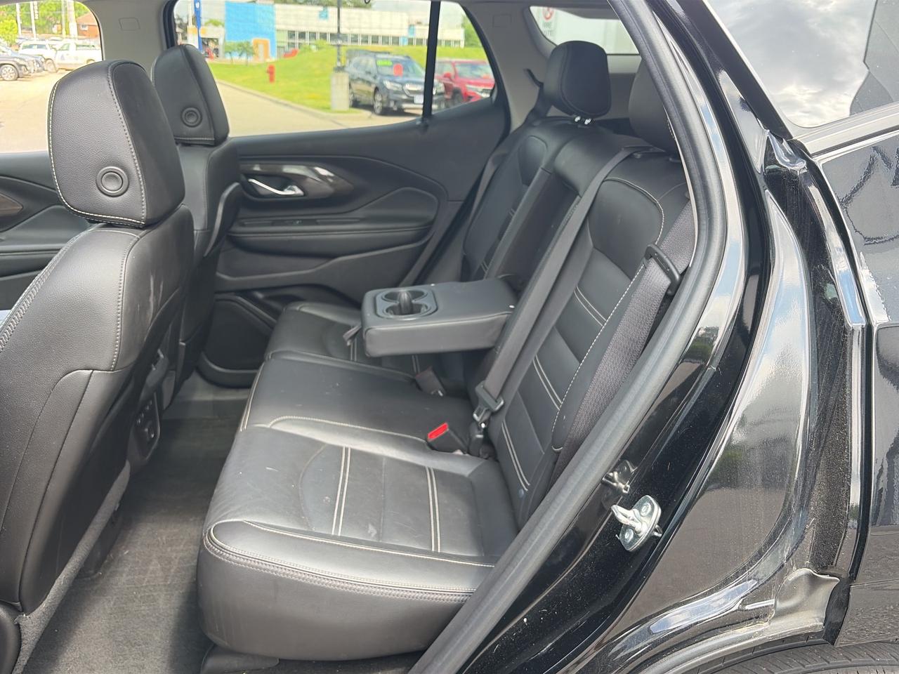 2024 GMC Terrain DENALI AWD Photo