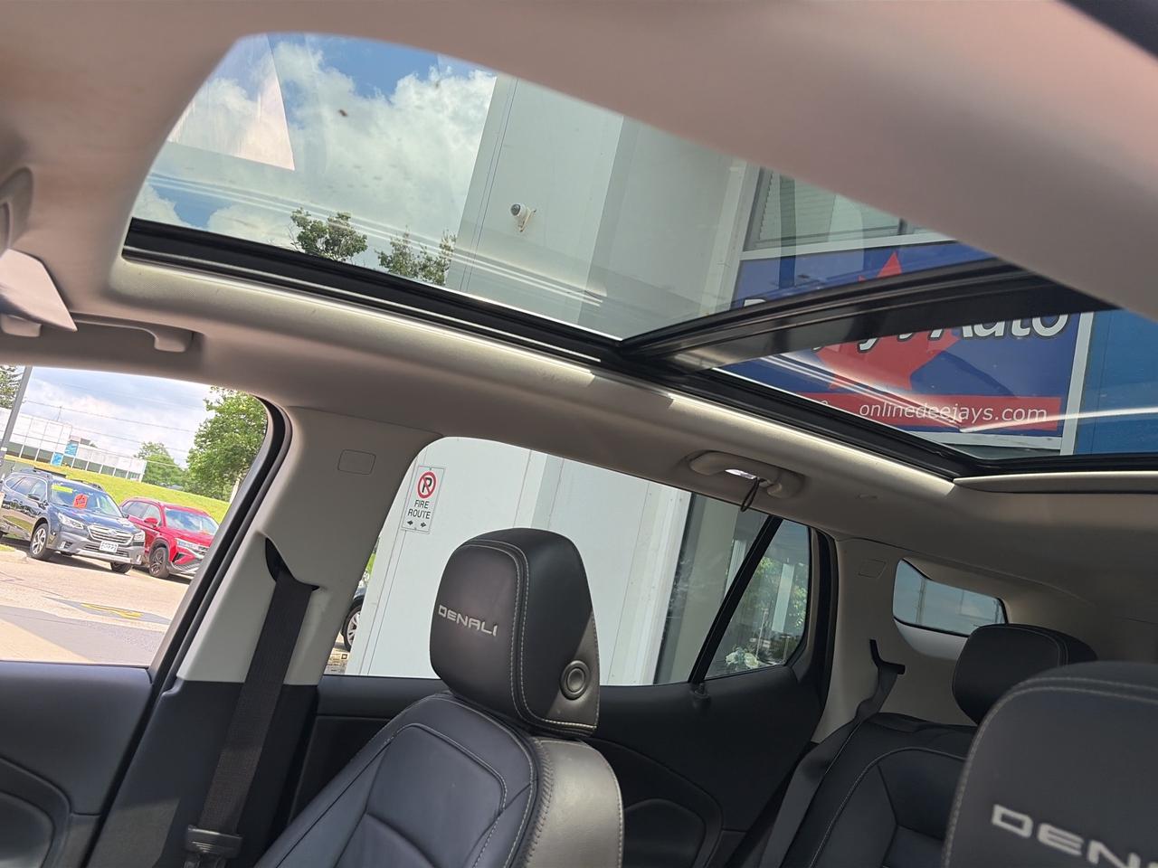 2024 GMC Terrain DENALI AWD Photo