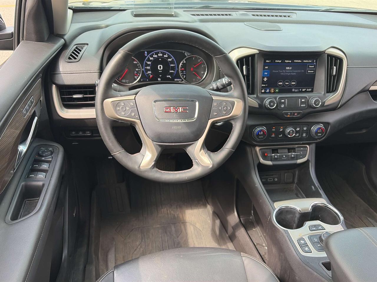 2024 GMC Terrain DENALI AWD Photo
