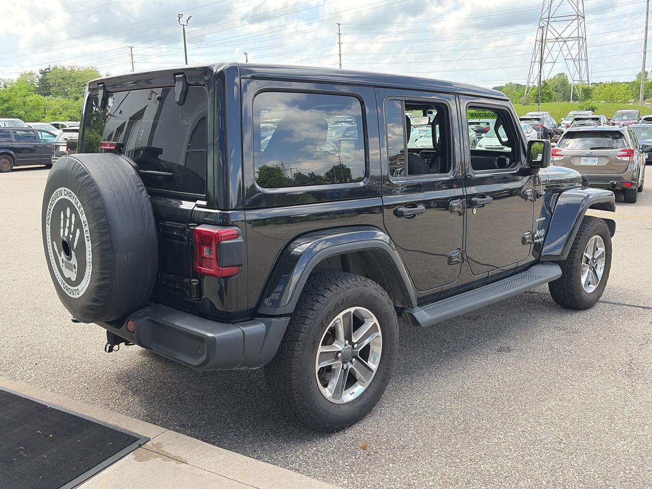 2019 Jeep WRANGLER UNLIMITED Sahara 4x4   NAV Photo