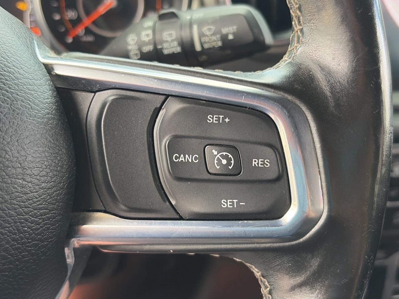 2019 Jeep WRANGLER UNLIMITED Sahara 4x4   NAV Photo