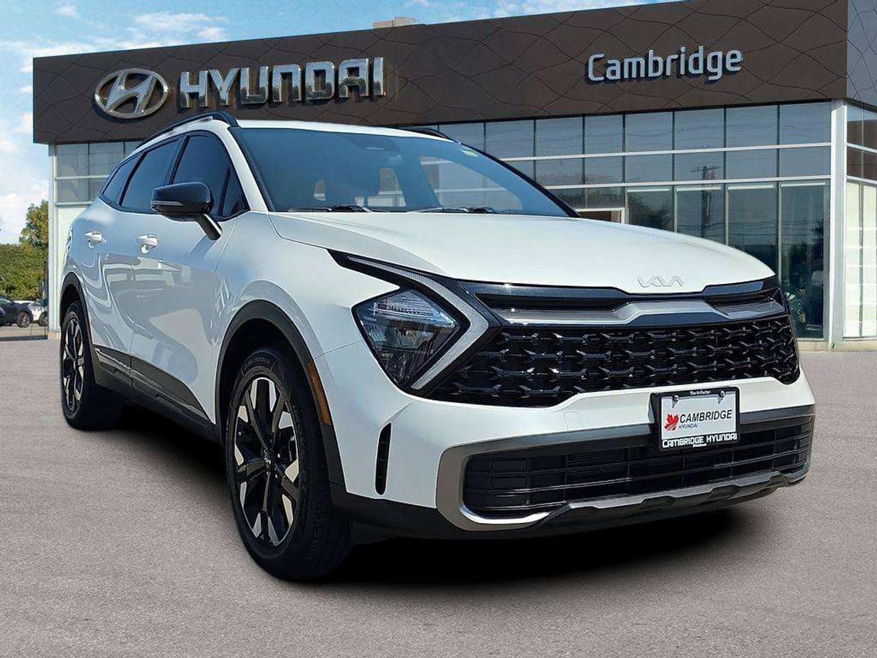 2024 Kia Sportage X-Line   NO ACCIDENTS LEATHER CARPLAY HEATSEATS Photo