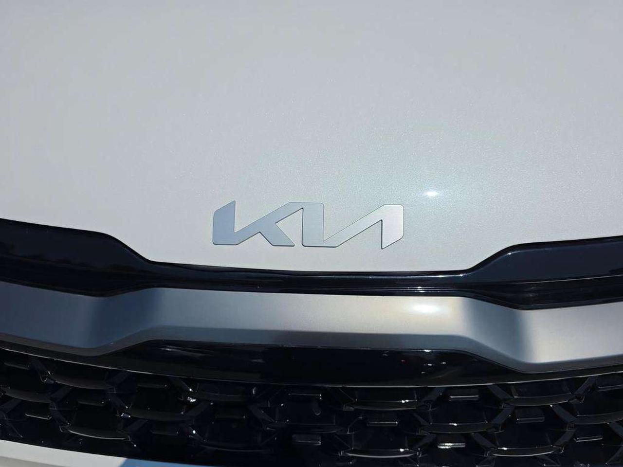 2024 Kia Sportage X-Line   NO ACCIDENTS LEATHER CARPLAY HEATSEATS Photo