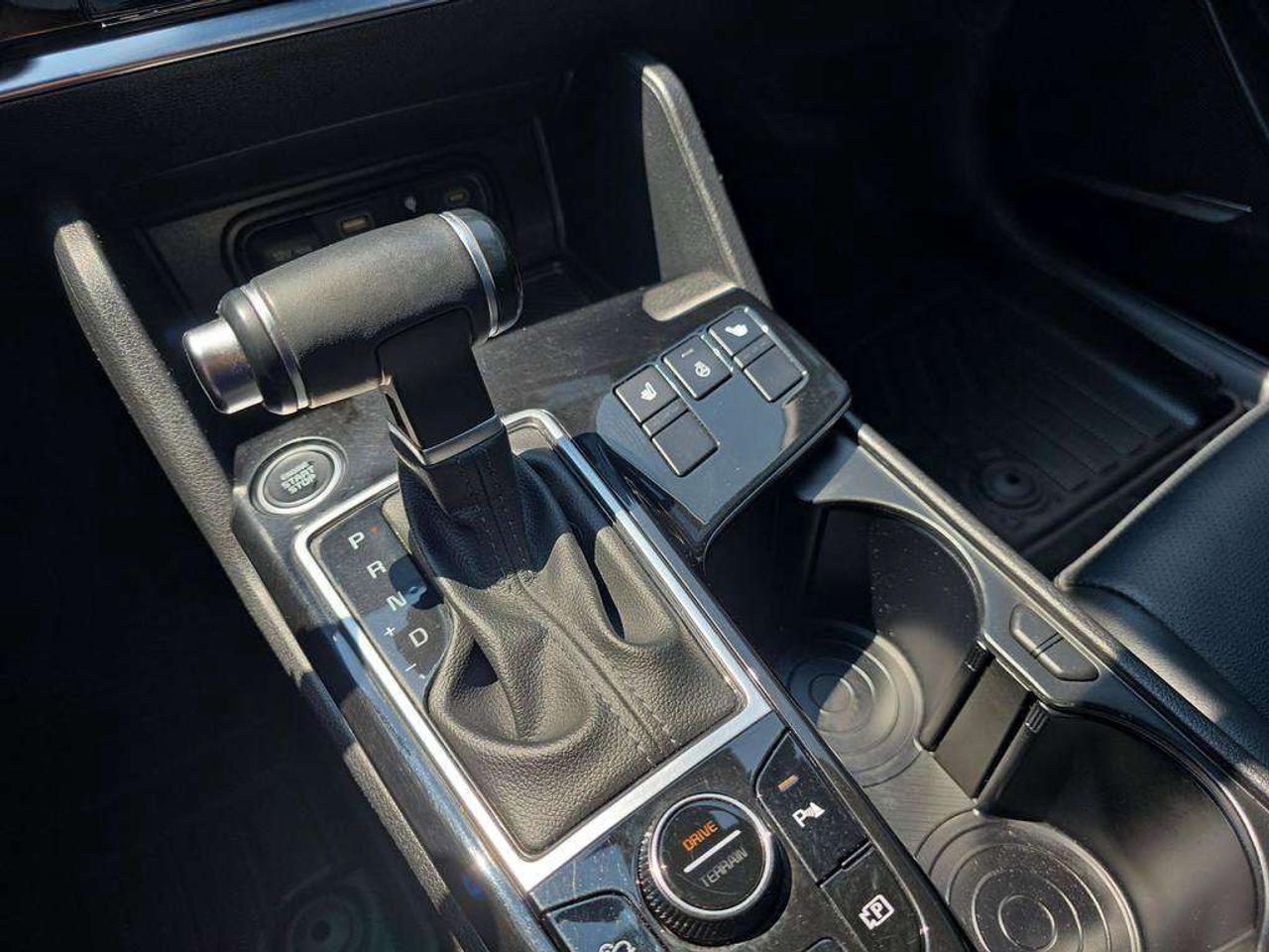 2024 Kia Sportage X-Line   NO ACCIDENTS LEATHER CARPLAY HEATSEATS Photo