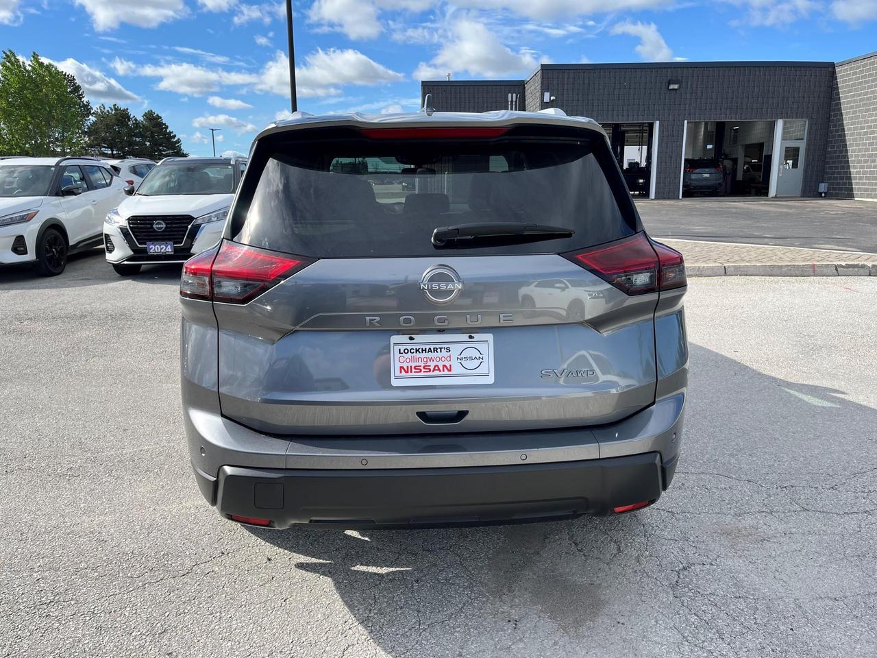 2024 Nissan Rogue SV Premium AWD Photo