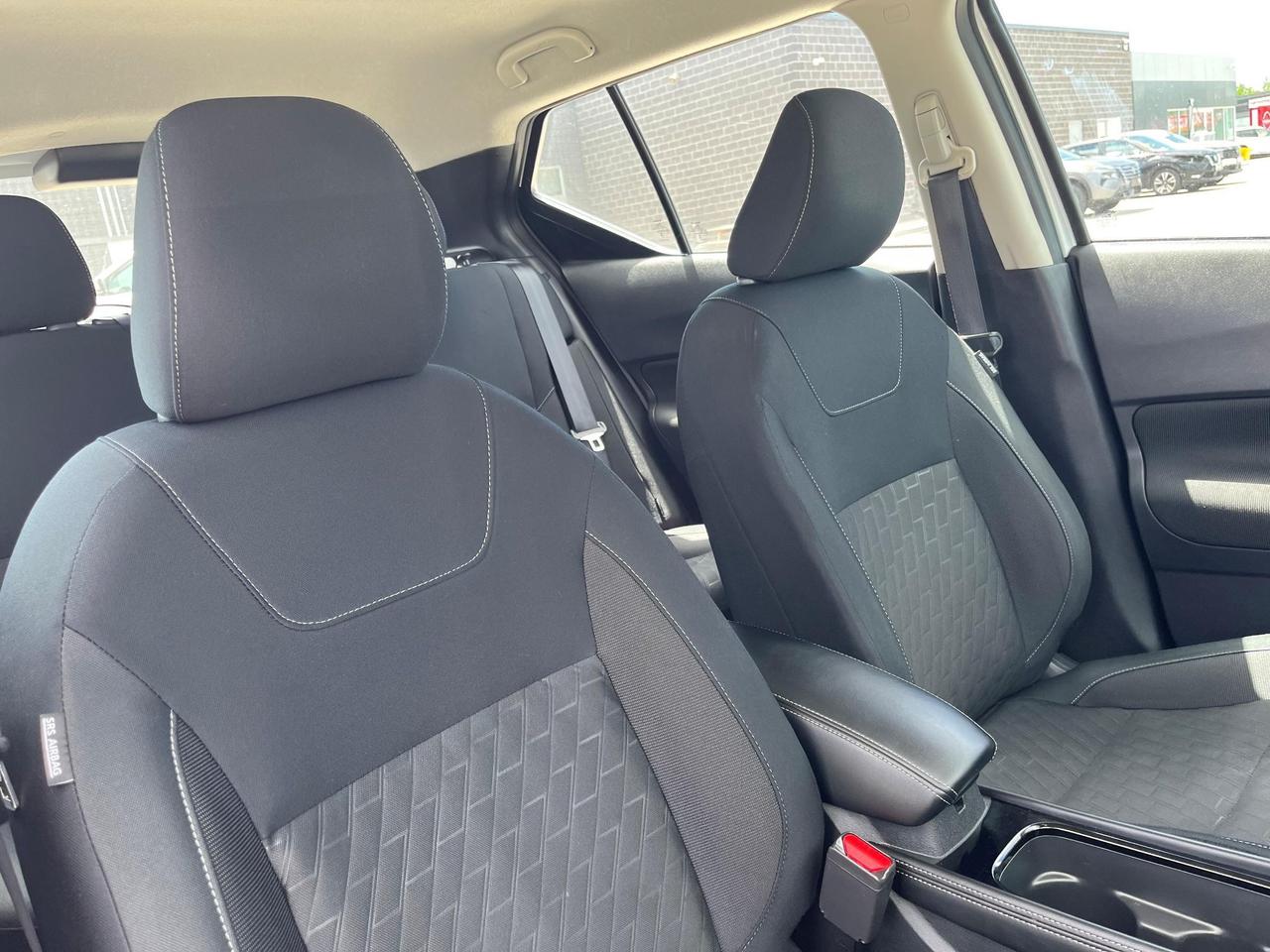 2024 Nissan Kicks SV FWD Photo