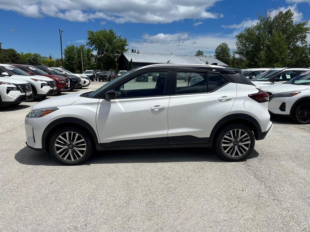 2024 Nissan Kicks SV FWD Photo