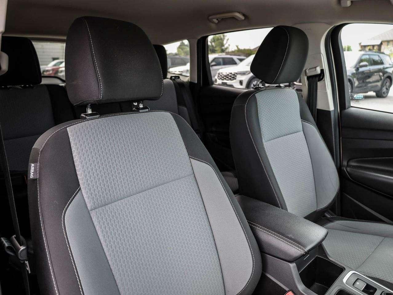 2017 Ford Escape SE Photo