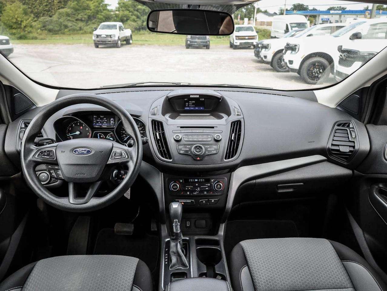 2017 Ford Escape SE Photo