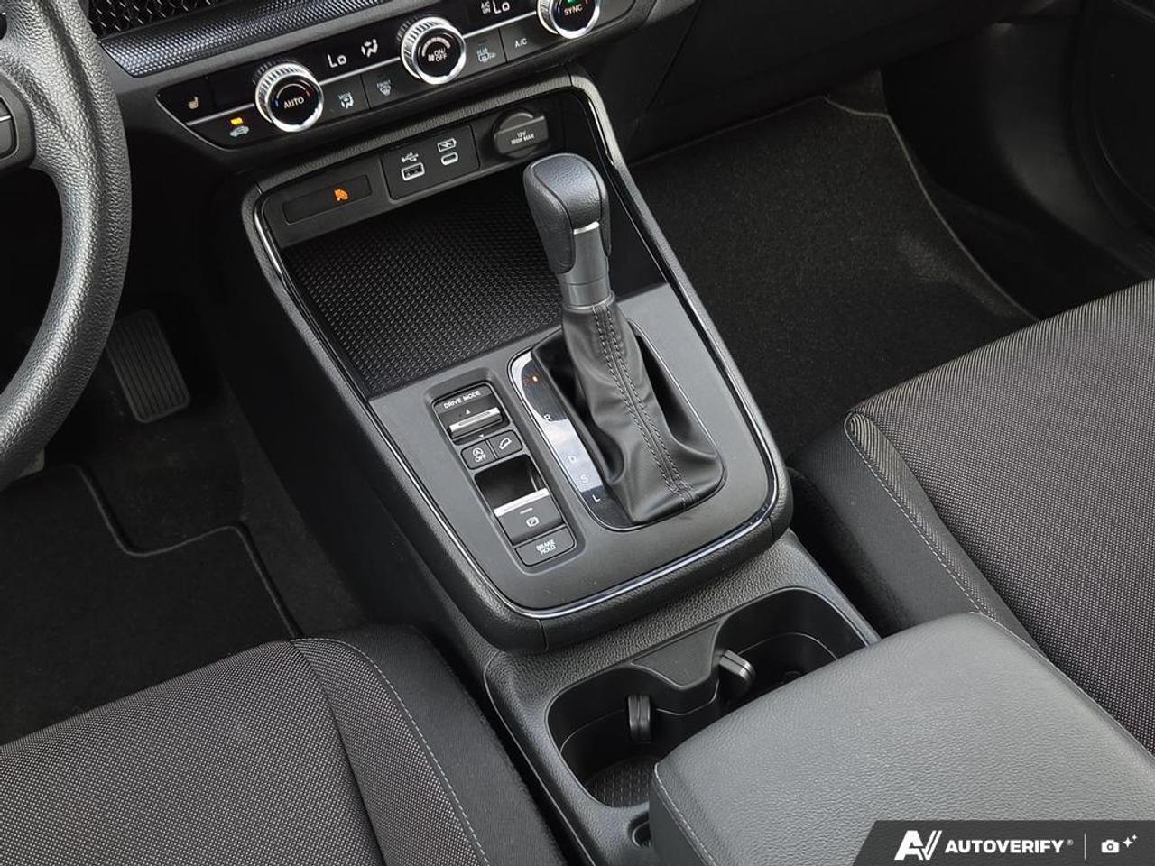 2024 Honda CR-V LX-B 2WD   NO CLAIMS   ONE OWNER   HTD SEATS Photo