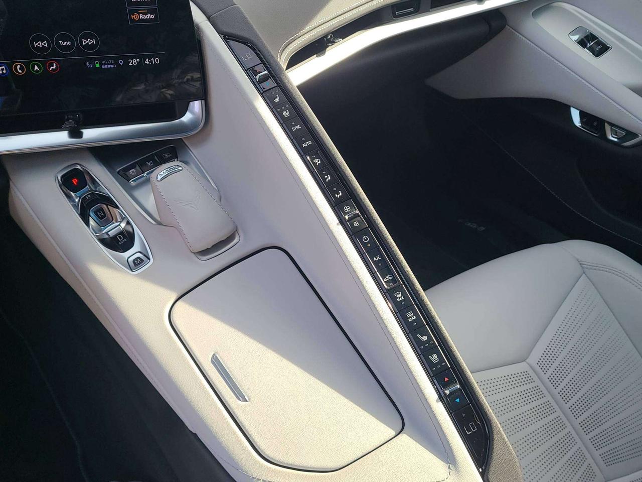 2021 Chevrolet Corvette 2LT Z51 TARGA, FR. LIFT, LOADED, 20K! Photo