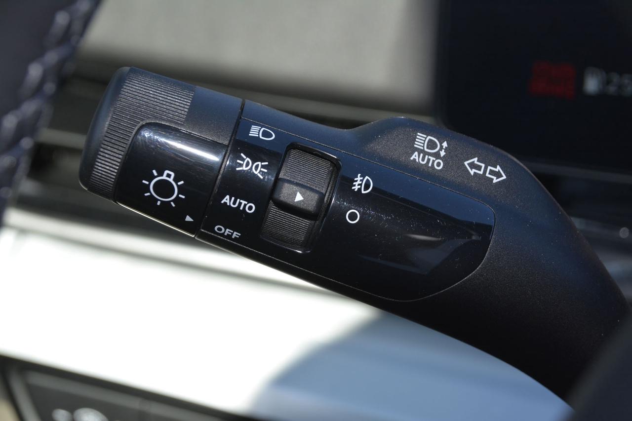 2026 Kia Carnival SX Photo