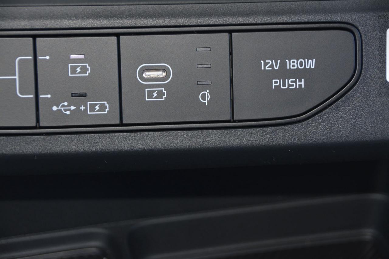 2026 Kia Carnival SX Photo