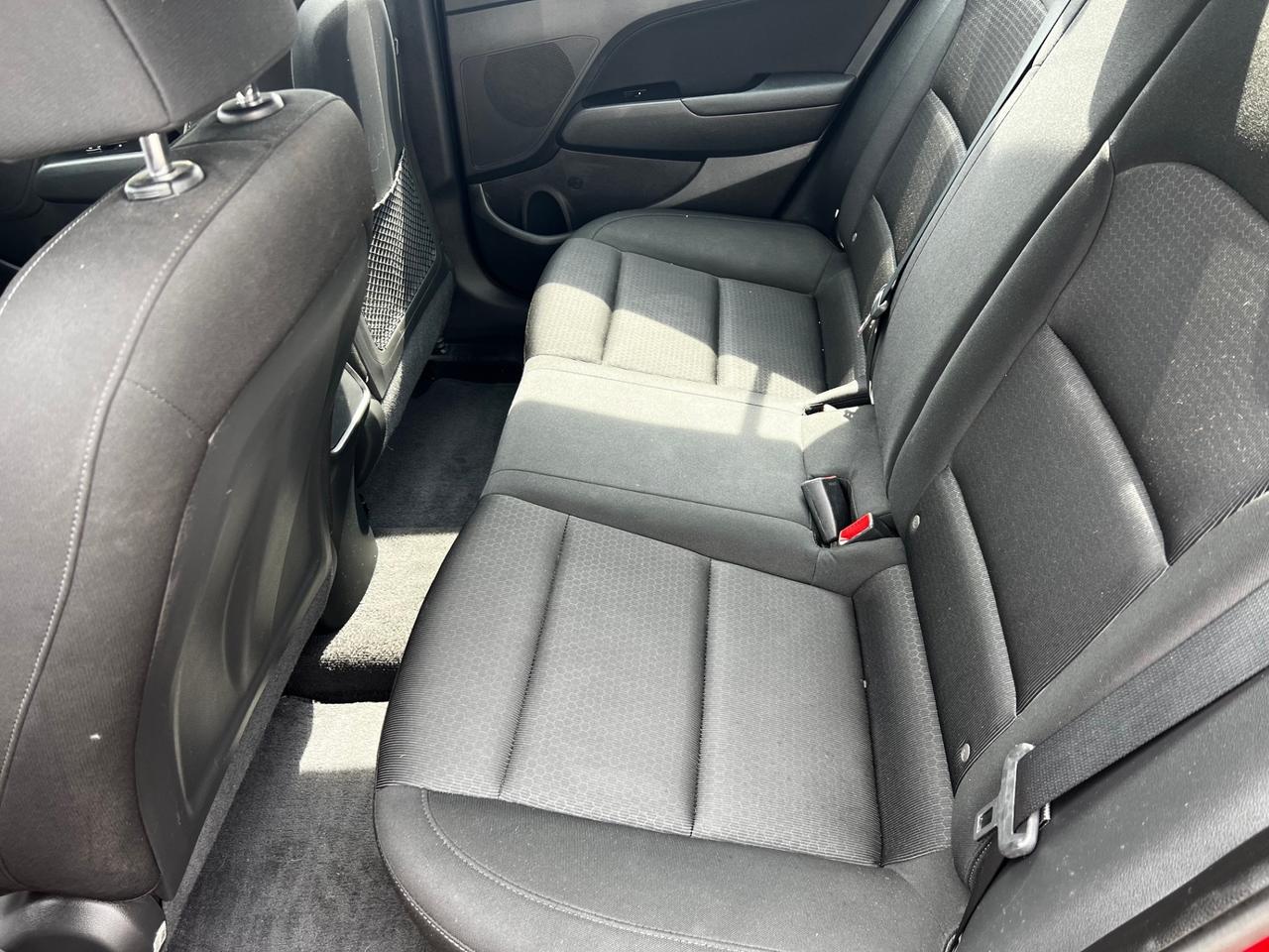 2018 Hyundai Elantra GL AUTO Photo