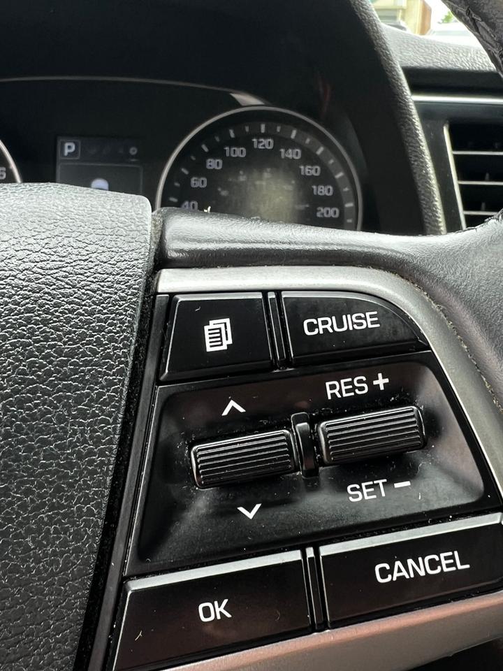 2018 Hyundai Elantra GL AUTO Photo