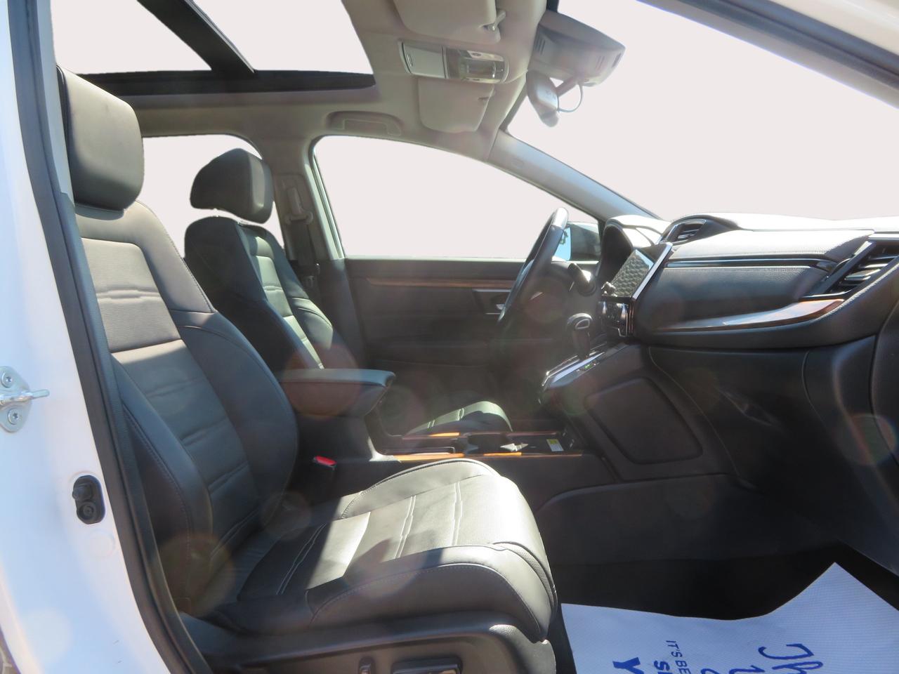 2021 Honda CR-V Touring AWD Photo