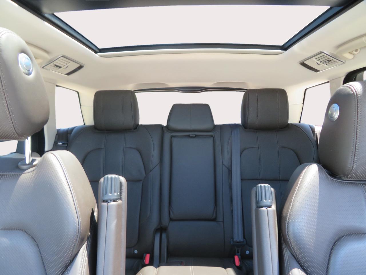 2014 Land Rover Range Rover Sport 4WD 4dr HSE Photo