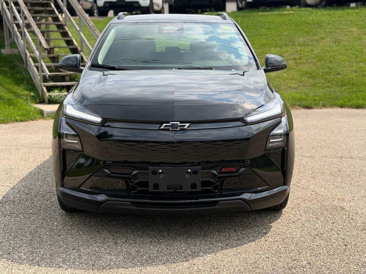 2027 Chevrolet Bolt RS 4dr Photo