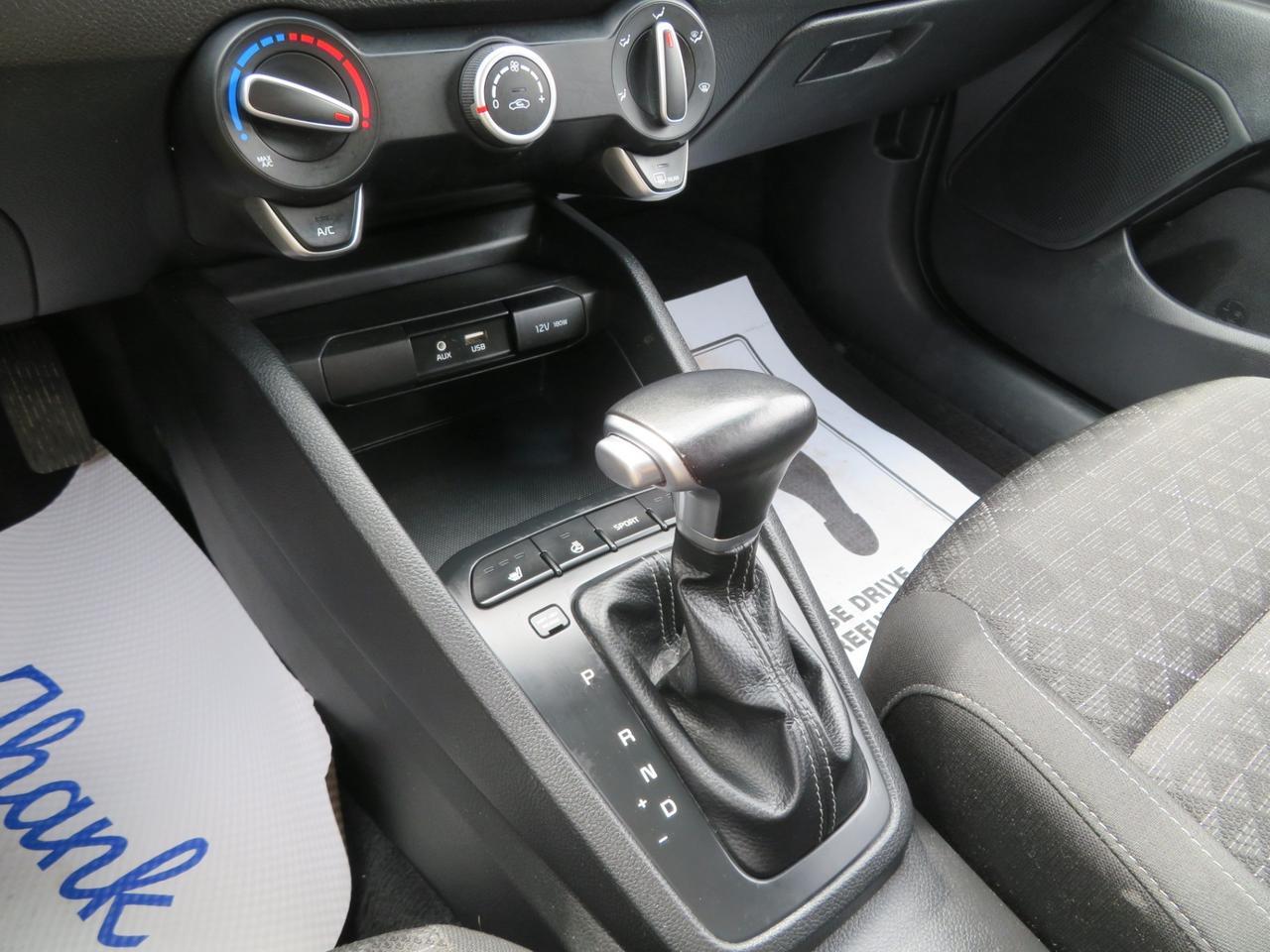 2018 Kia Rio 5-door LX Photo