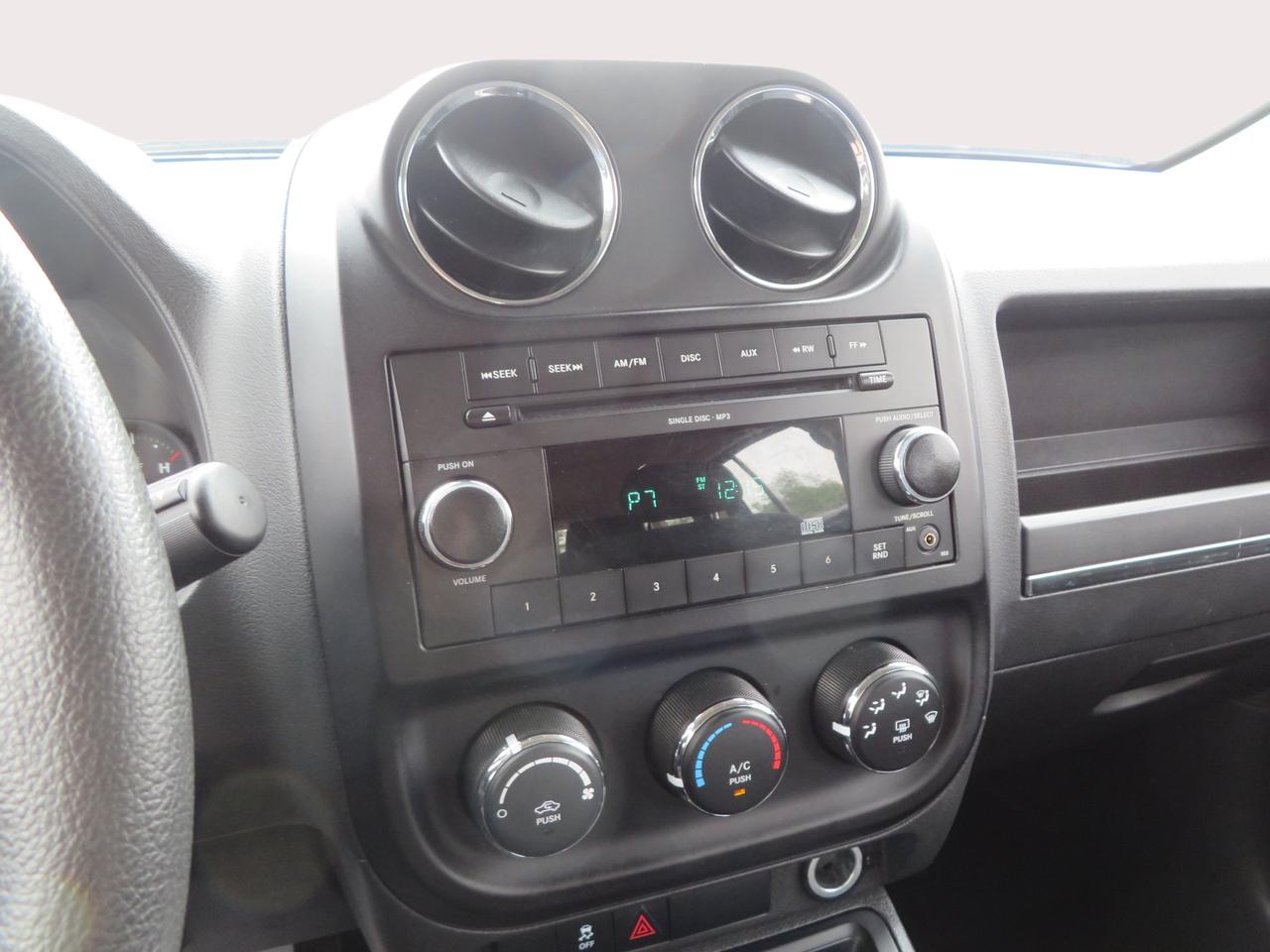 2011 Jeep Patriot 4WD 4dr Sport Photo