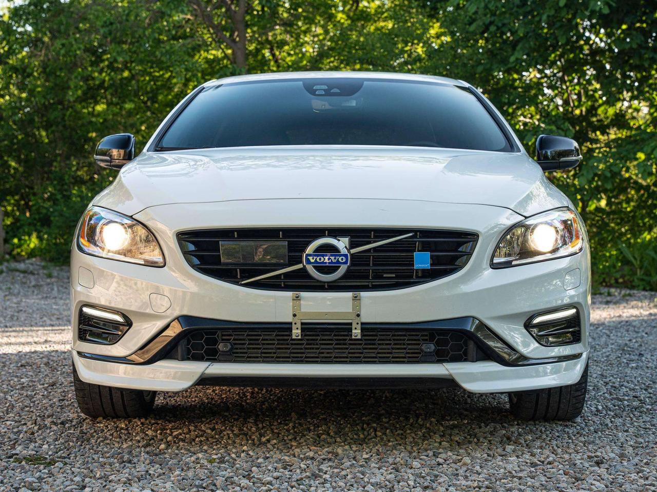 2016 Volvo V60 Clean History   2 Keys   Low KM Photo