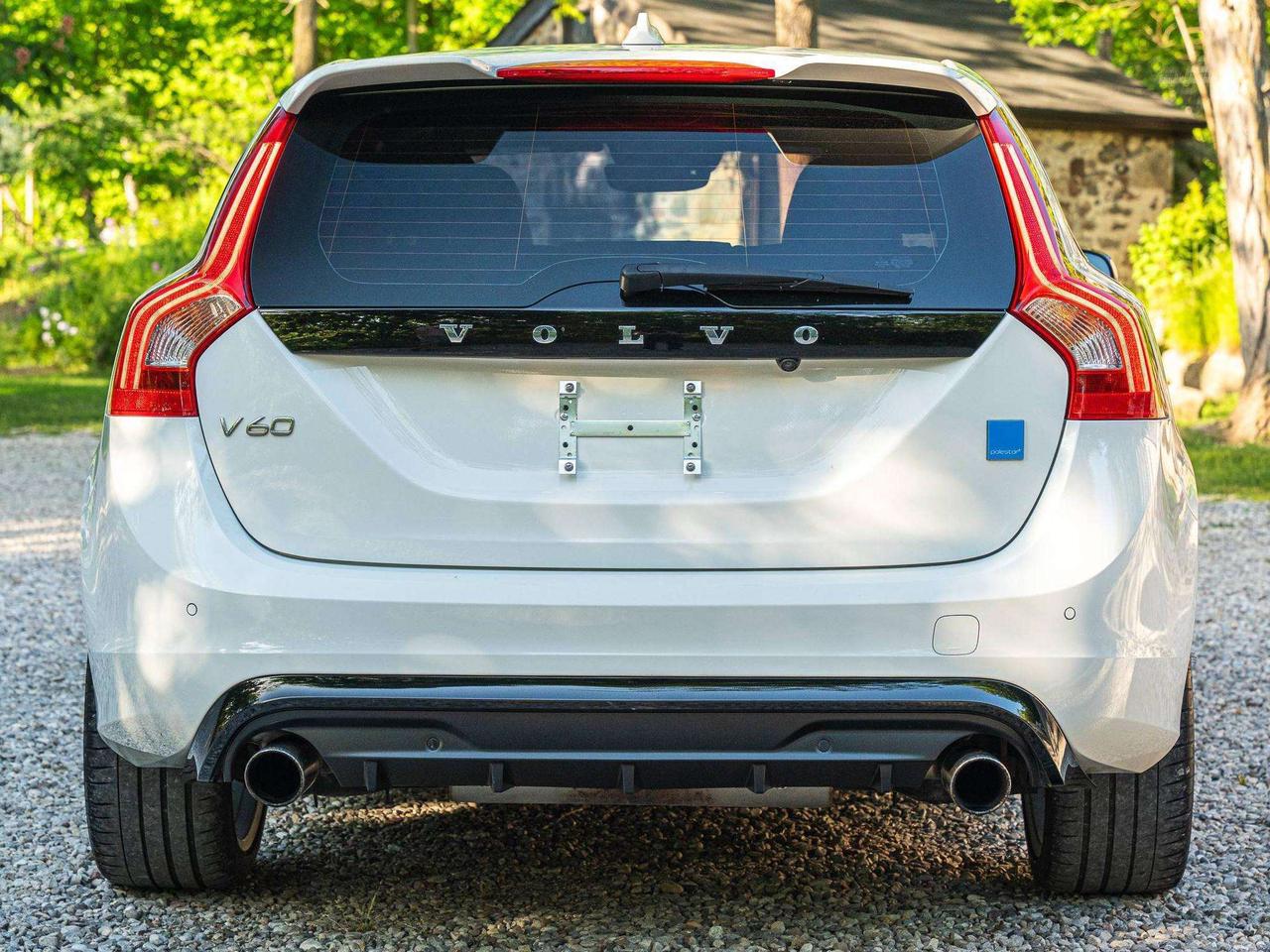 2016 Volvo V60 Clean History   2 Keys   Low KM Photo