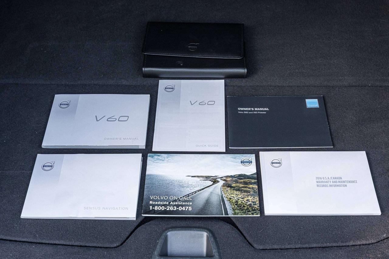 2016 Volvo V60 Clean History   2 Keys   Low KM Photo