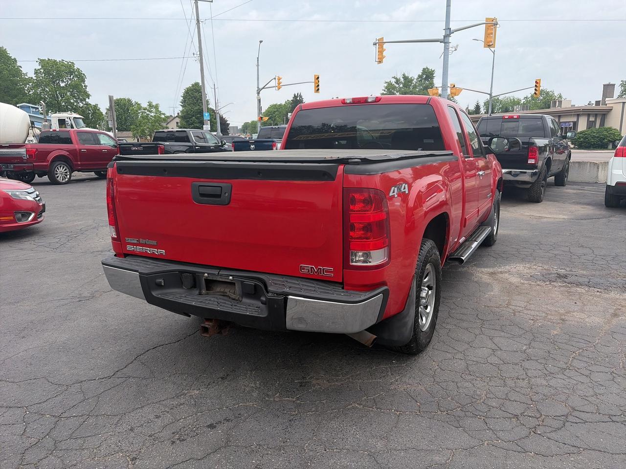 2011 GMC Sierra 1500 SL Nevada Edition-4X4-V8-Clean Truck! Photo
