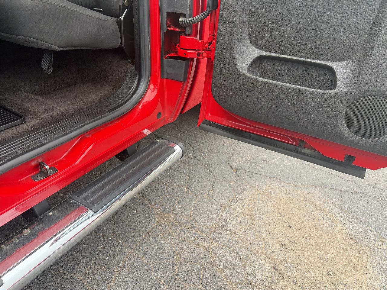 2011 GMC Sierra 1500 SL Nevada Edition-4X4-V8-Clean Truck! Photo