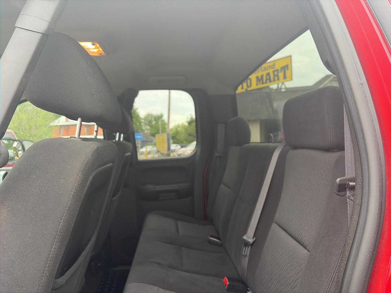 2011 GMC Sierra 1500 SL Nevada Edition-4X4-V8-Clean Truck! Photo