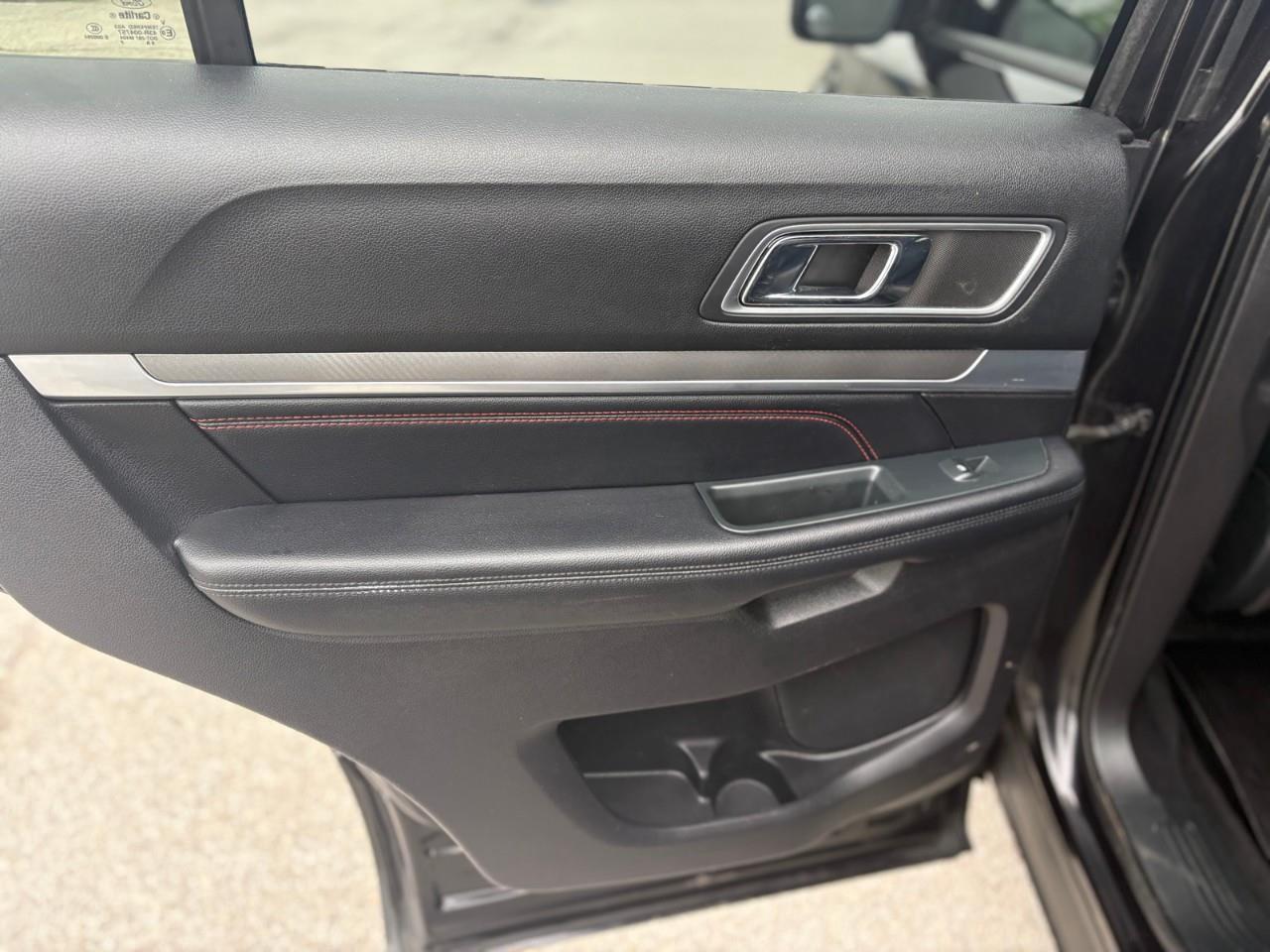 2019 Ford Explorer Sport 4dr 4x4 Photo