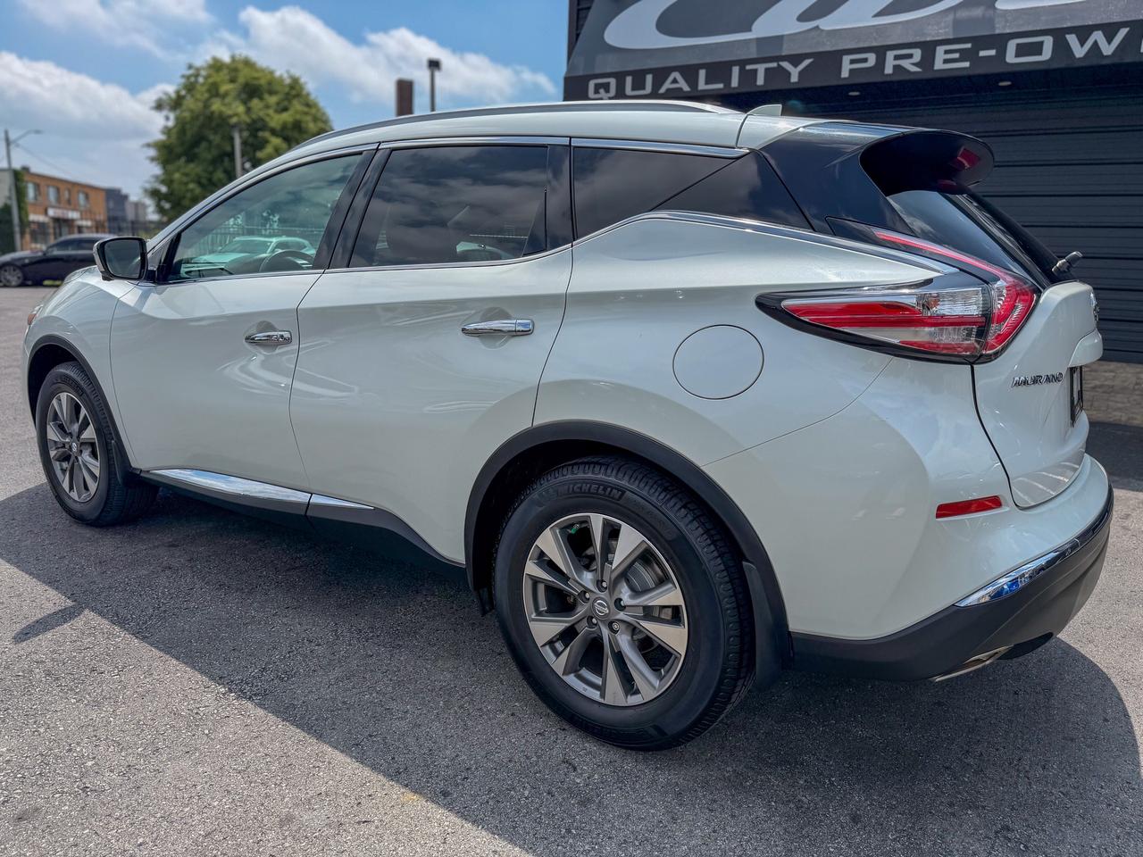 2017 Nissan Murano SL Photo