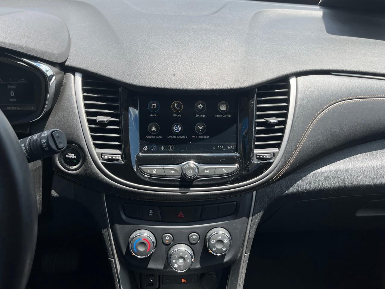 2018 Chevrolet Trax LT LOCAL TRADE BIG VALUE Photo